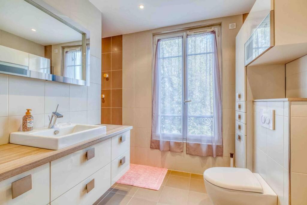 Villa Saint-Mard - King Size Bed - 10Min Aeroport Cdg 25Min Paris By Train מראה חיצוני תמונה
